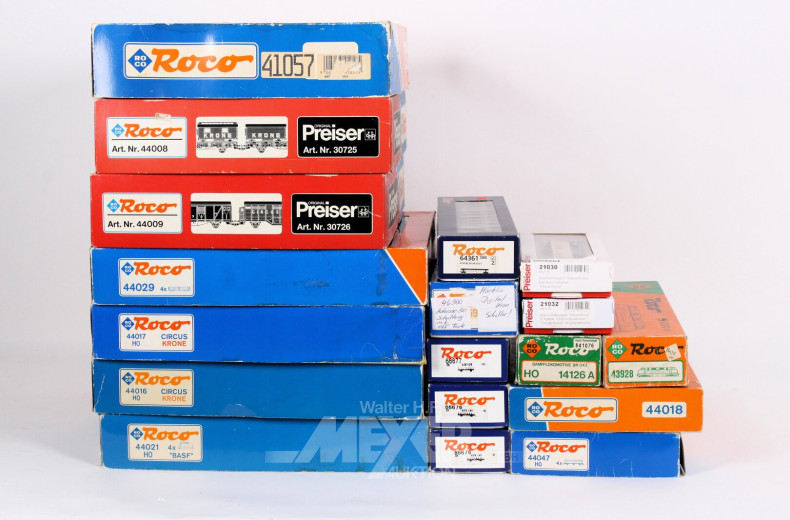 Posten Modelleisenbahn Lokomotiven/Triebwagen und Anhänger-Sets