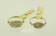 Paar zierliche Ringe mit je 1 kl. Brillant von ca. 0.015ct