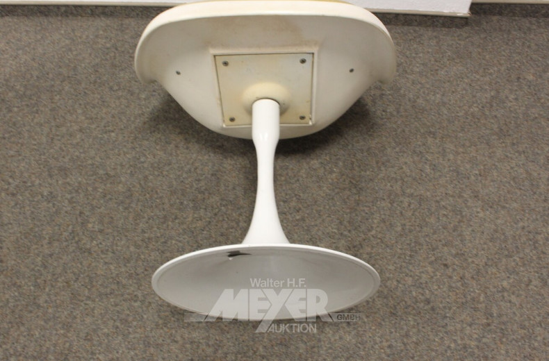 Tischgruppe mit 6 Stühlen