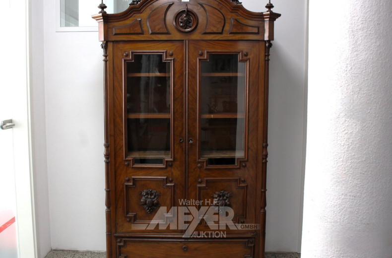 Gründerzeit-Vitrinenschrank