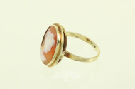 Ring mit Gemme