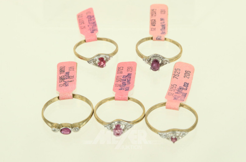 5 Ringe mit hellem Rubin und kl. Brillanten