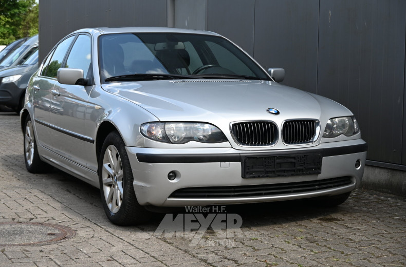 BMW 320 E46, limousine