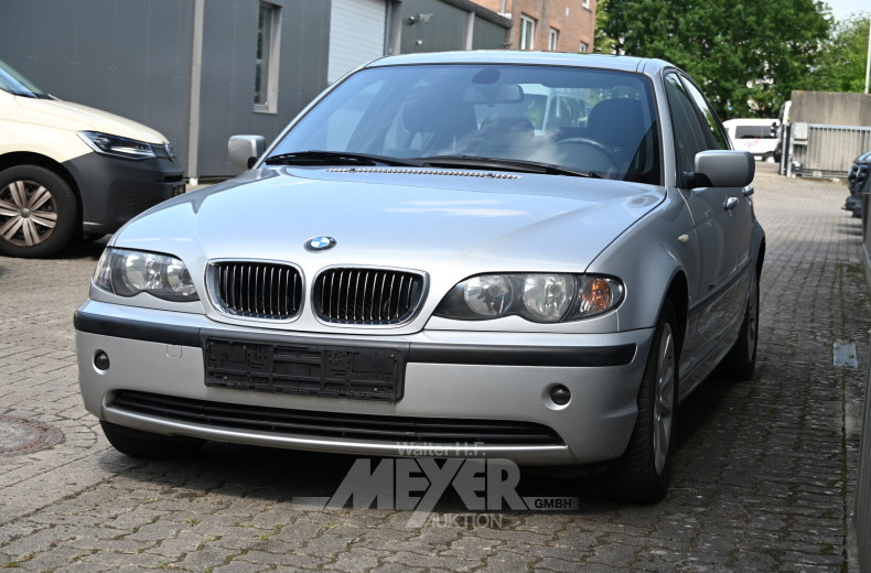 BMW 320 E46, limousine
