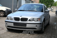 BMW 320 E46, limousine