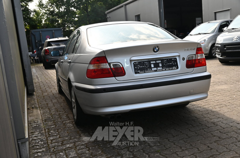 BMW 320 E46, limousine