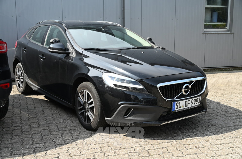 Volvo V40 Cross Country, Fahrschulwagen