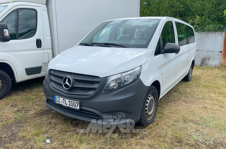 Mercedes-Benz Vito Tourer, weiß