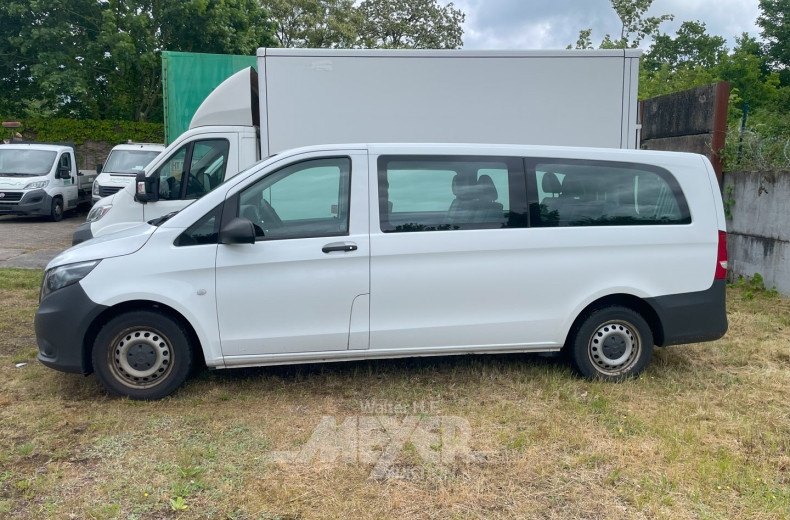 Mercedes-Benz Vito Tourer, weiß