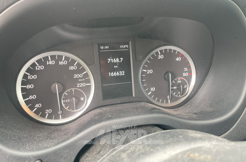 Mercedes-Benz Vito Tourer, weiß