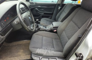 BMW 523i E39, silber, Limousine