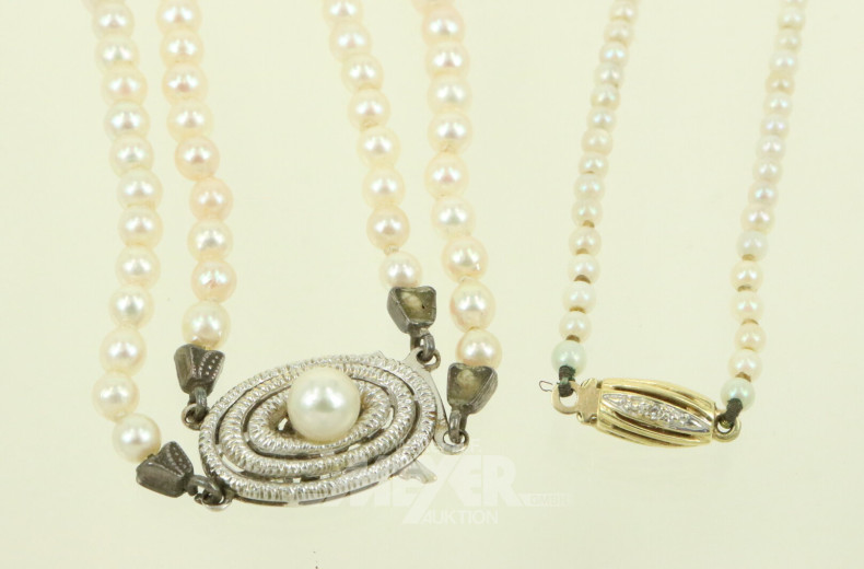 2 Perlenketten mit Vershlüsse in 585 GG/WG