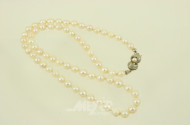 Perlenkette mit Schließe in 585 WG