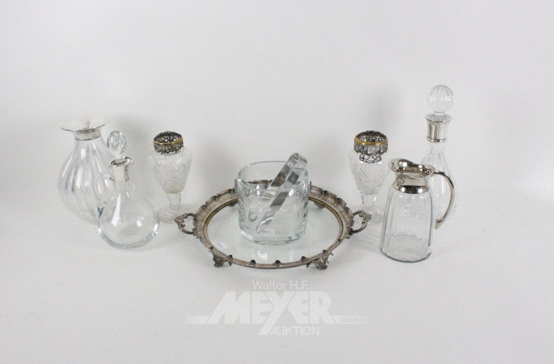 8 Objekte Kristallglas mit versilberten Details