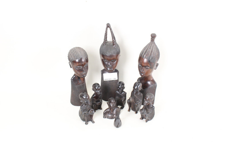 10 versch. afrikanische Dekoartikel,