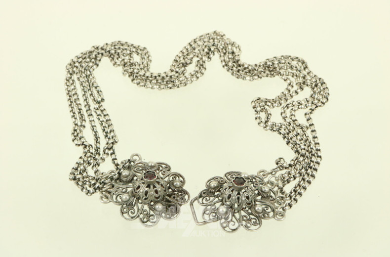 Konvolut Silberschmuck mit Ketten, Armreifen, Ringen...