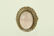 Damenring mit Rosenquarzcabochon