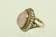 Damenring mit Rosenquarzcabochon