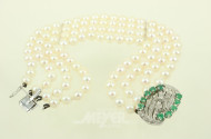 4-reihiges Zuchtperlen-Armband mit Schließe in 585 WG, besetzt mit Smaragden und Diamanten