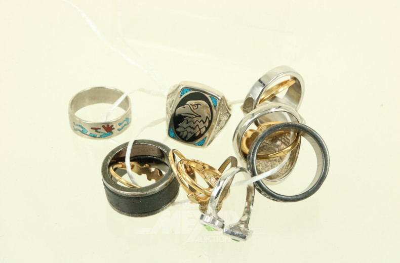 13 Modeschmuck-Ringe