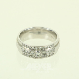 Damenring mit 1 kl. Brillant und 32 kl. Besatz-Diamanten