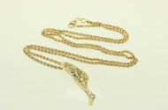 Kette mit Anhänger