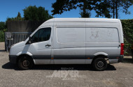 Volkswagen Crafter, weiß, teilfoliert