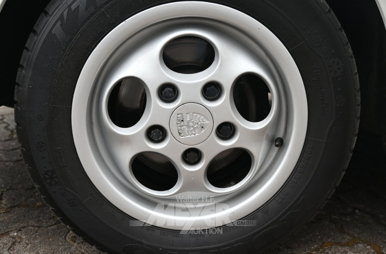 Porsche 944S, weiß