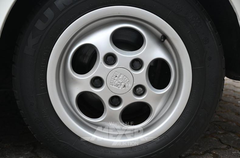 Porsche 944S, weiß