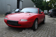 Mazda MX5, rot