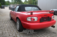 Mazda MX5, rot