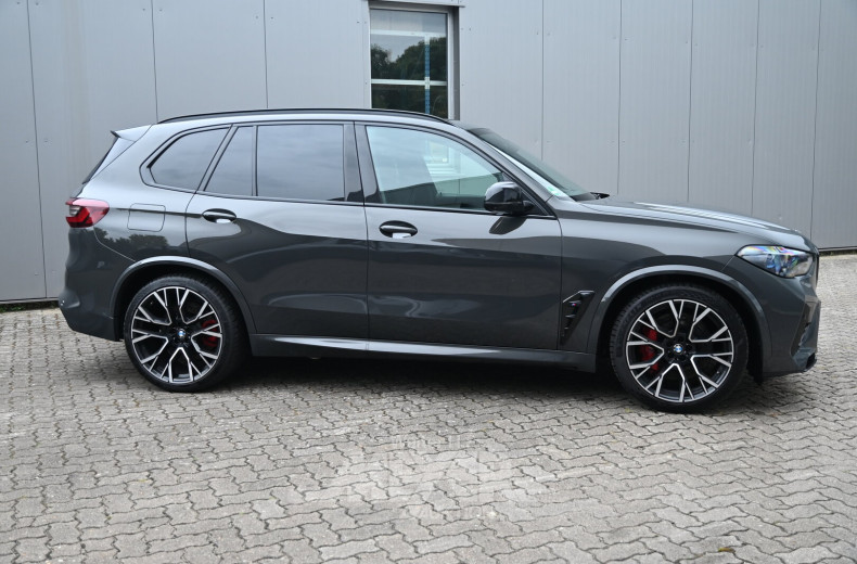 BMW X5 M Competition, dravitgrau metallic