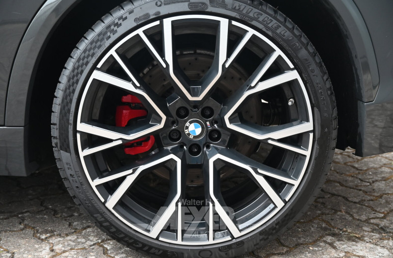 BMW X5 M Competition, dravitgrau metallic