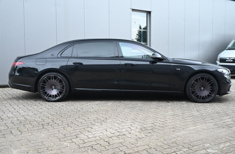 Mercedes-Benz S 680 Maybach 4Matic L9G-tronic, obsidian black metallic