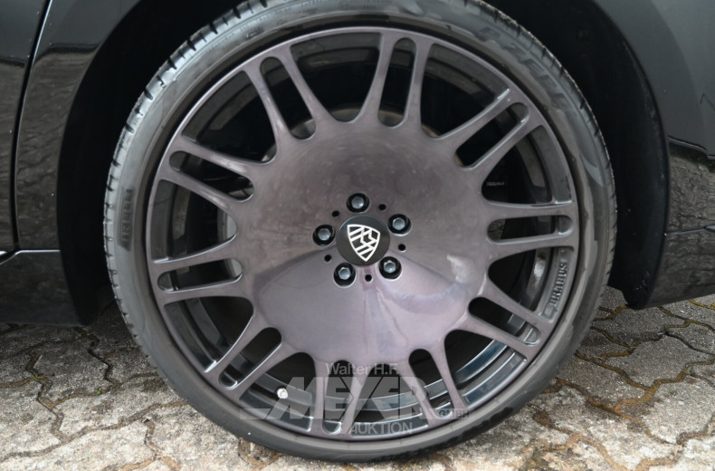 Mercedes-Benz S 680 Maybach 4Matic L9G-tronic, obsidian black metallic