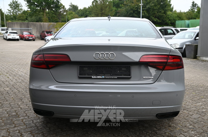 Audi A8 3.0 TDI DPF quattro tiptronic, exclusive paint finish