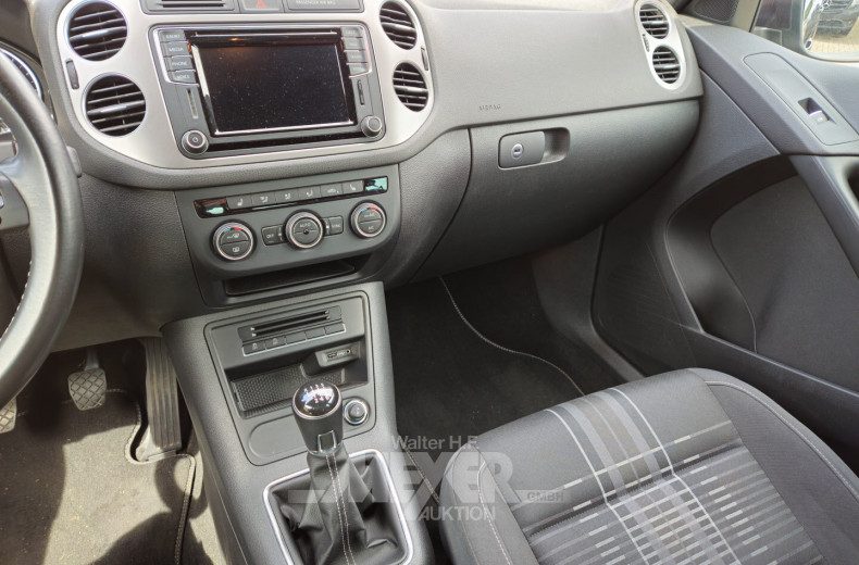 Volkswagen Tiguan 1.4 TSI BlueMotion Technology Sport & Style, Krypton Gray metallic