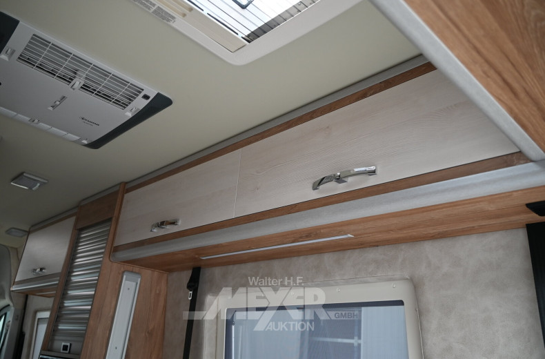 Wohnmobil MAN TGE Mega Mobil Vario 680, silber