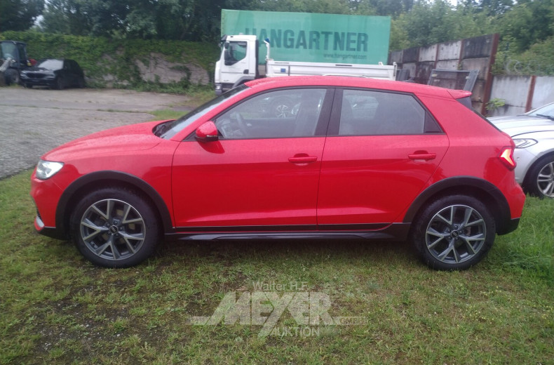 Audi A1 allstreet 30 TFSI S-tronic, misano Red Pearl effect