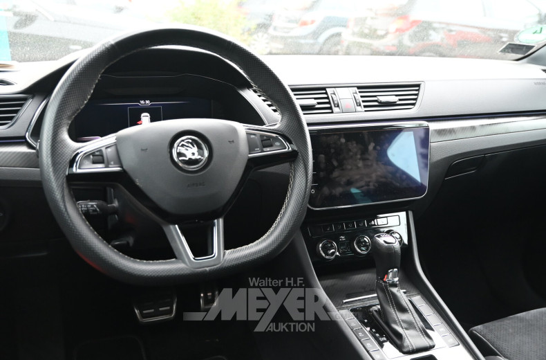 Skoda SuperbCombi 1.4 TSI iV DSG Sportline, Quartz grey met.