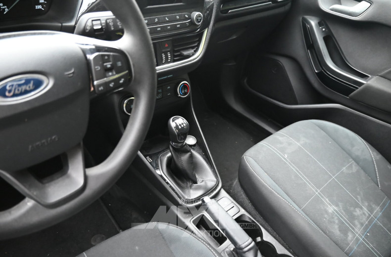 Ford Fiesta 1.1 Trend, blazer blue