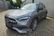 Mercedes-Benz GLA220d 8G-DCT AMG Line, Mountaingrau met.