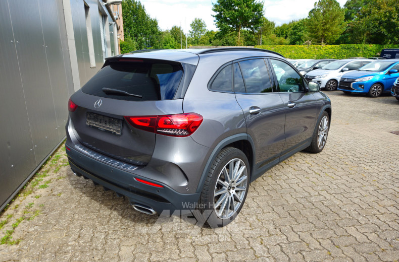Mercedes-Benz GLA220d 8G-DCT AMG Line, Mountaingrau met.