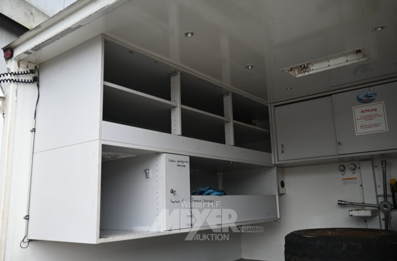 Mercedes-Benz Unimog U2150L DoKa, Sonderaufbau