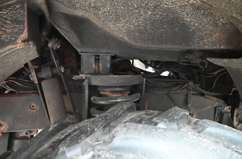 Mercedes-Benz Unimog U2150L DoKa, Sonderaufbau