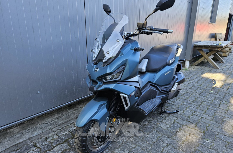 Motorroller ADX 125i, dark mat green