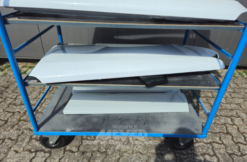 Mercedes-Benz E250d W124, T-Modell, teilzerlegt