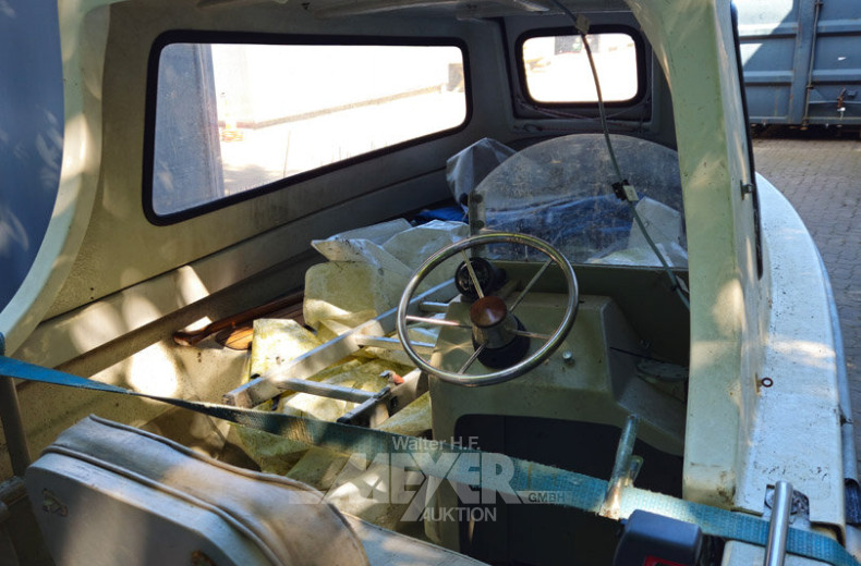 Konsolenboot Crescent 465, inkl. Trailer