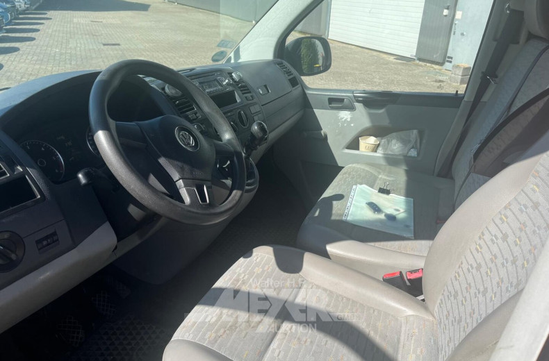 Volkswagen Transporter T5, silber