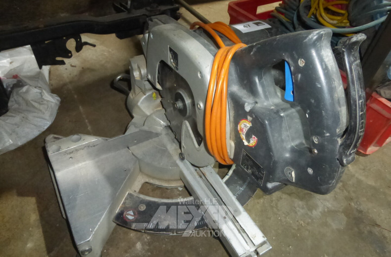 Kapp- und Gehrungssäge